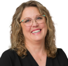 Holly Doyle Headshot